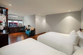 Serene Central hotel