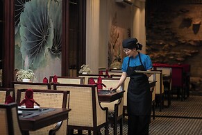 Serene Central hotel