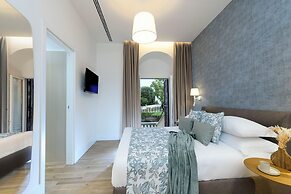 Domus Augustea - Luxury Accommodations