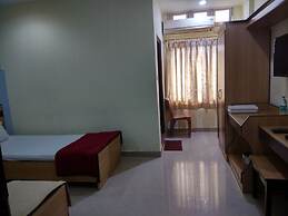 HOTEL RAJ PALACE by ROH