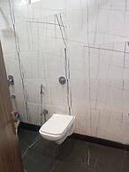 HOTEL RAJ PALACE by ROH