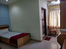 HOTEL RAJ PALACE by ROH