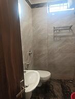 HOTEL RAJ PALACE by ROH