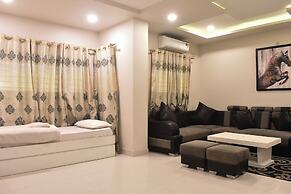 HOTEL RAJ PALACE by ROH