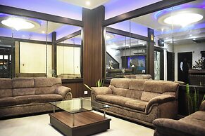 HOTEL RAJ PALACE by ROH