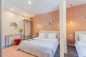 Como Dreams Apartments - Serendipity Suite