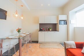 Como Dreams Apartments - Serendipity Suite