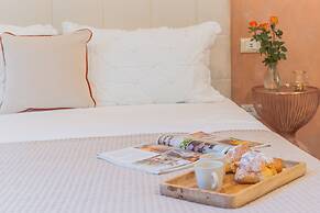 Como Dreams Apartments - Serendipity Suite