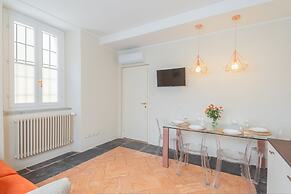 Como Dreams Apartments - Serendipity Suite