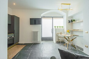Como Dreams Apartments - Gold Suite