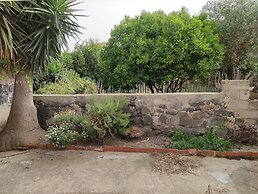 House 20 Minutes From the sea