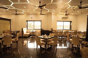 Hotel Grand Sarowar