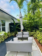 BnB Hyperion Spacious 2b1b Getaway Near Beach