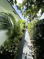 BnB Hyperion Spacious 2b1b Getaway Near Beach