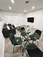 BnB Hyperion Spacious 2b1b Getaway Near Beach