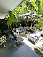 BnB Hyperion Spacious 2b1b Getaway Near Beach