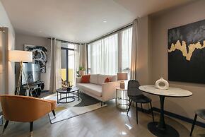 Urban Chic - Turnstile