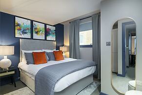 Urban Chic - Turnstile