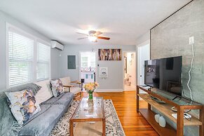 Jacksonville Apartment w/ Private Patio Near Nas!