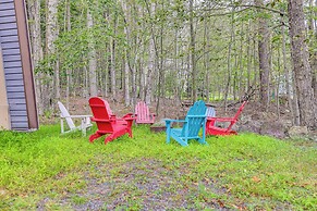 Wooded Tobyhanna Home w/ Fire Pit & Lake Access!