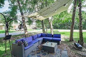 Peaceful Biloxi Getaway - 7 Mi to Beach & Downtown