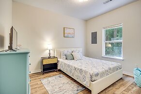 Peaceful Biloxi Getaway - 7 Mi to Beach & Downtown