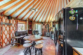 Mountainside Yurt w/ Views < 3 Mi to Black Canyon!