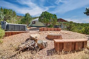 Mountainside Yurt w/ Views < 3 Mi to Black Canyon!