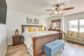 Lakefront Dadeville Villa w/ Deck & Private Dock!