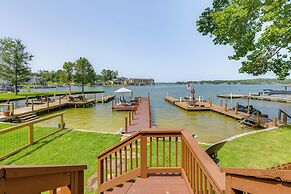 Lakefront Dadeville Villa w/ Deck & Private Dock!