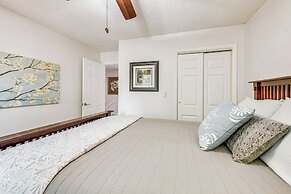 Lakefront Dadeville Villa w/ Deck & Private Dock!