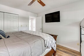 Lakefront Dadeville Villa w/ Deck & Private Dock!