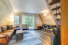 Pet-friendly Oxford A-frame Cabin w/ Fire Pit!