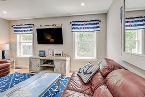 Square Pond Vacation Rental w/ Boat Dock & View!