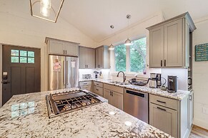 Pet-friendly West Jefferson Home w/ River View!