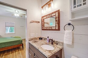 Pet-friendly West Jefferson Home w/ River View!