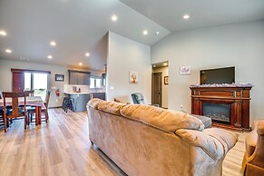 Charming Home ~ Half-mi to Potholes State Park