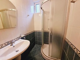 BREEZE Apart Complex