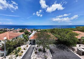 Blue Horizon Villa Infinity Pool Ocean Views