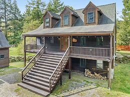 The Getaway 4 Bedroom Home