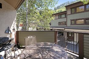 G3 Meadow Creek 3 Bedroom Townhouse by RedAwning