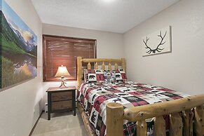 G3 Meadow Creek 3 Bedroom Townhouse by RedAwning