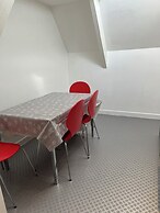 Armyn House Apartments