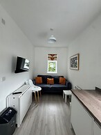 Armyn House Apartments