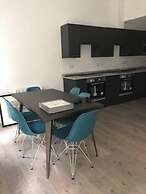 Armyn House Apartments