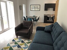 Armyn House Apartments