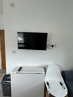 Armyn House Apartments