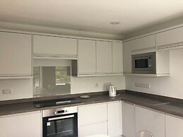 Armyn House Apartments