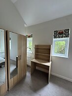 Armyn House Apartments