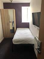 Armyn House Apartments